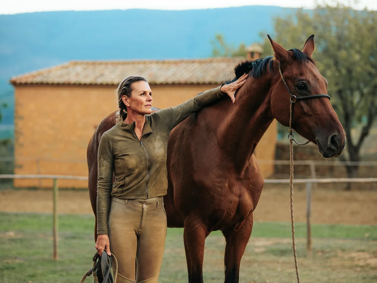 Cours d'équitation à Saint-Marcel-de-Félines, Loire